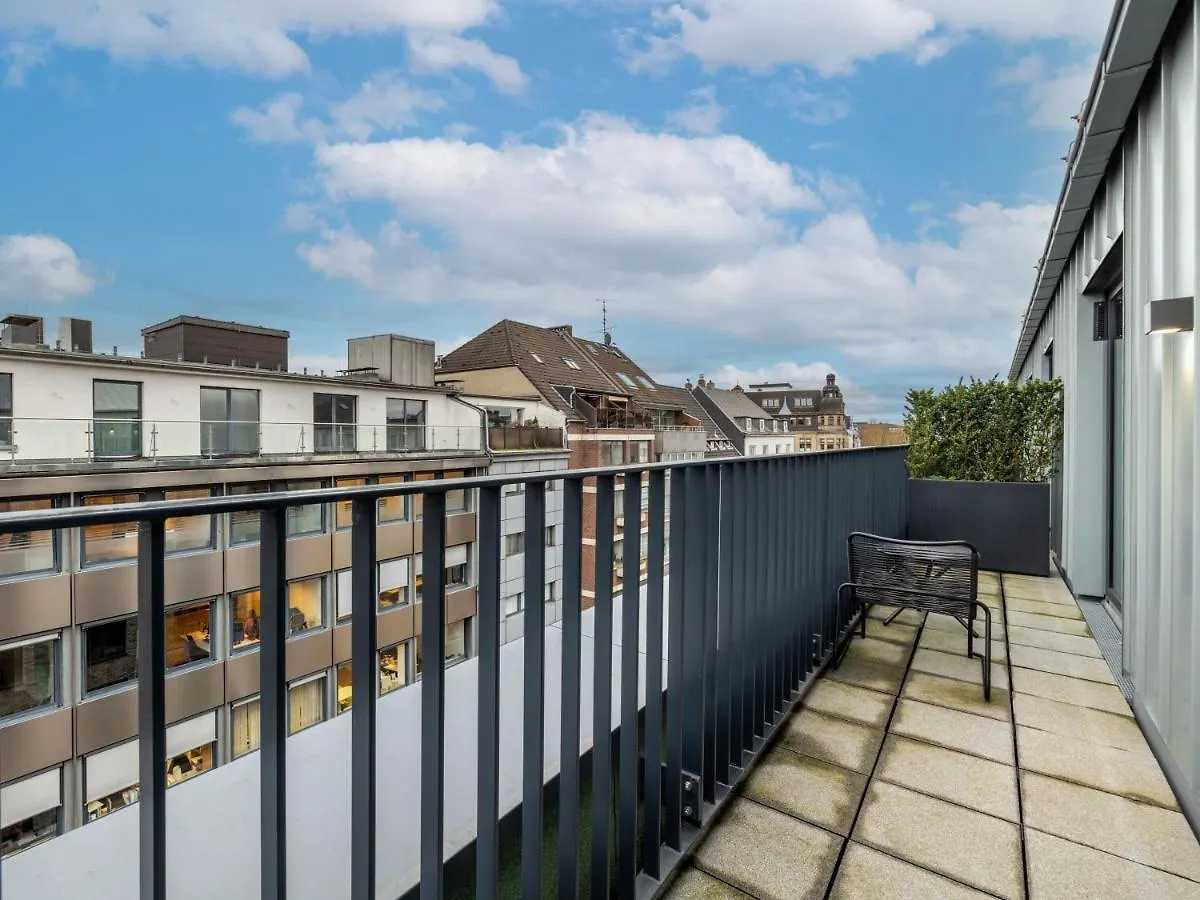 Limehome Duesseldorf Stresemannstrasse - Digital Access 3*, Düsseldorf