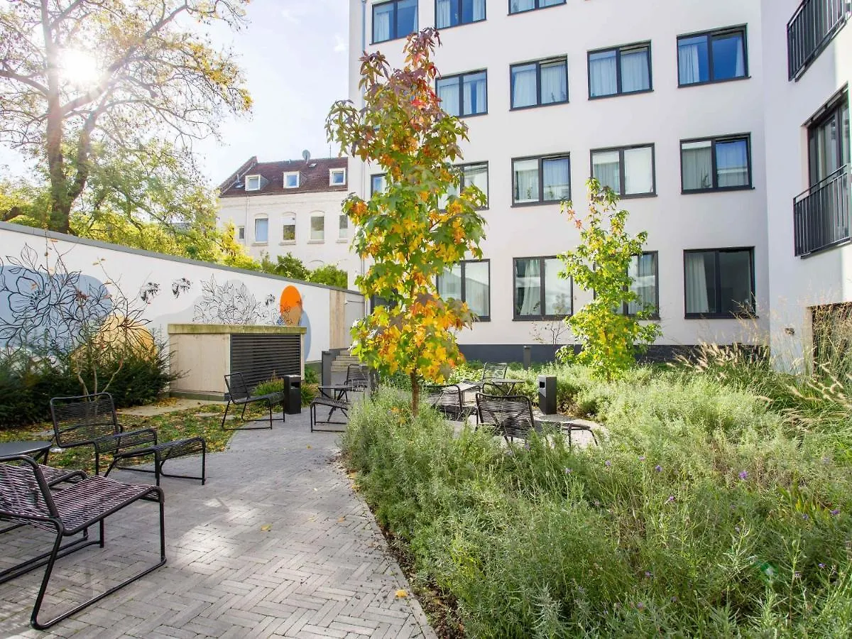 *** Lägenhetshotell Limehome Duesseldorf Stresemannstrasse - Digital Access Tyskland