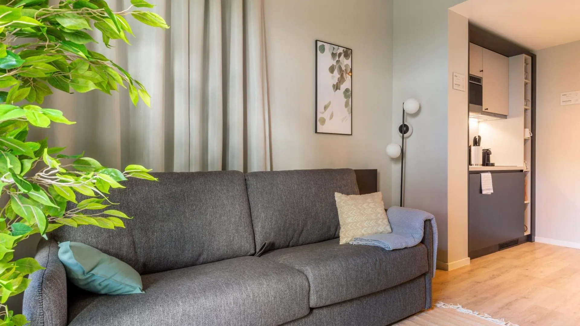 Limehome Duesseldorf Stresemannstrasse - Digital Access Aparthotel Dusseldorf